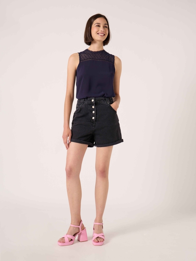 Top col montant dentelle