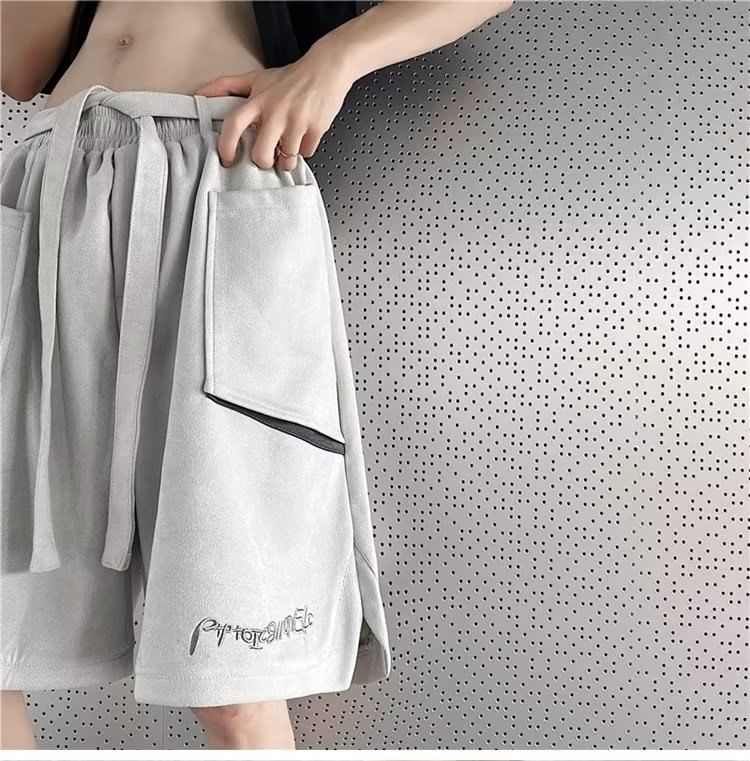 farrahces - Mid Rise Lettering Shorts