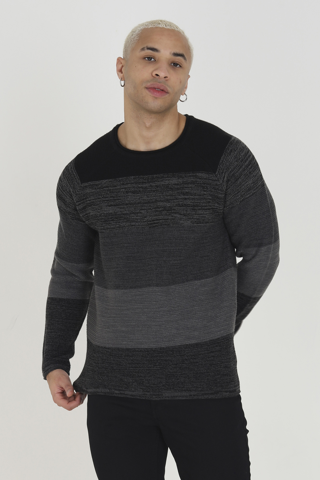 camisa mesclada com painéis