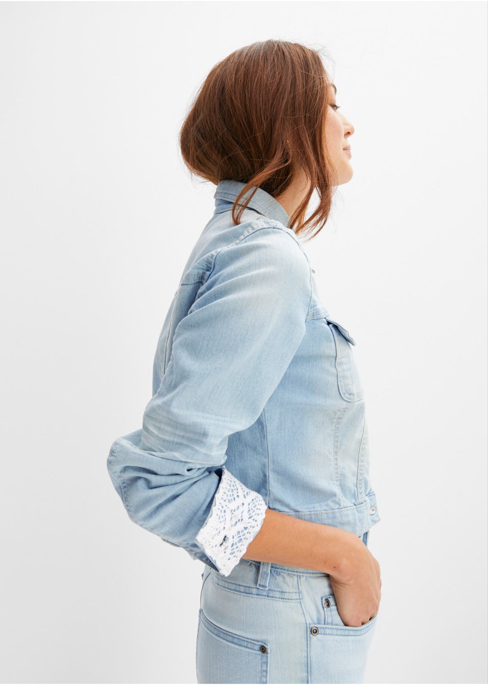 Veste en jean à empiècement dentelle