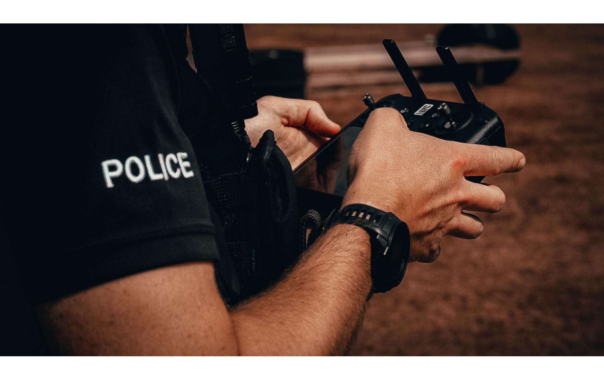 DroneControl FirstResponder V2 1 Jahres Lizenz<br>Verschlüsselte Peer-to-Peer-Live-Streaming- und Fernsteuerungssoftware für Notdienste