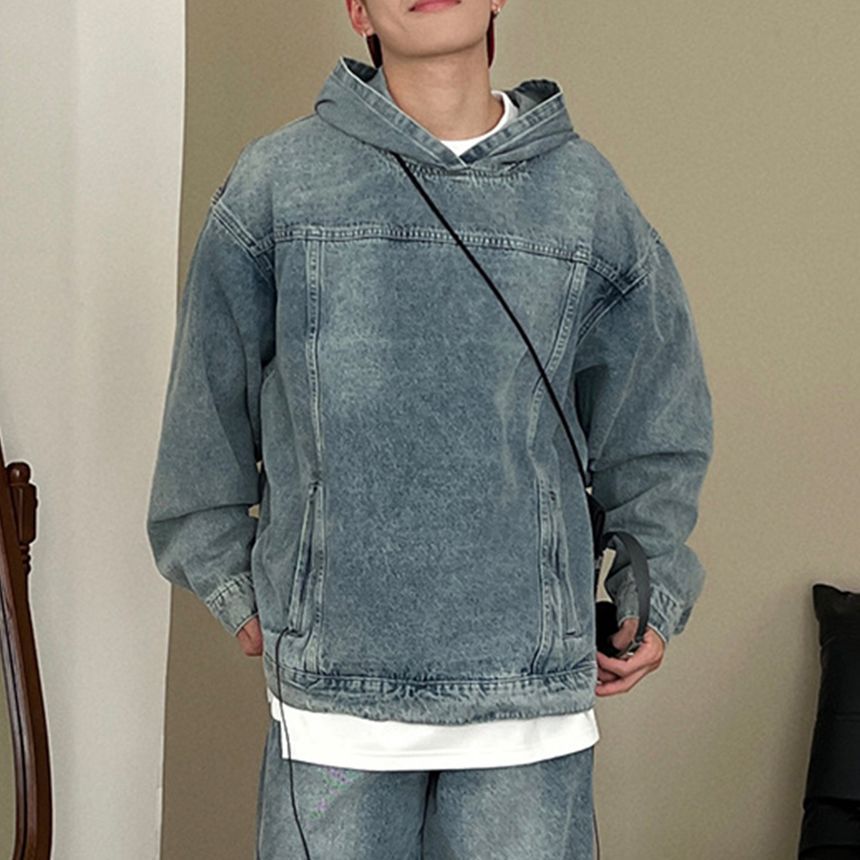 DragonRoad - Gewassen denim hoodie met lange mouwen