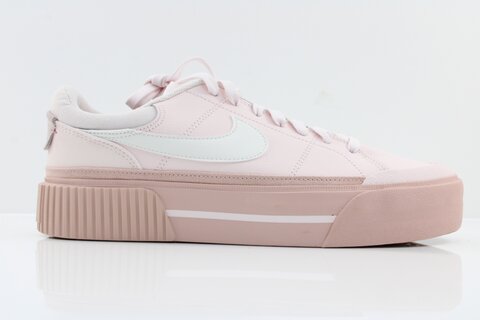 Nike Sneaker