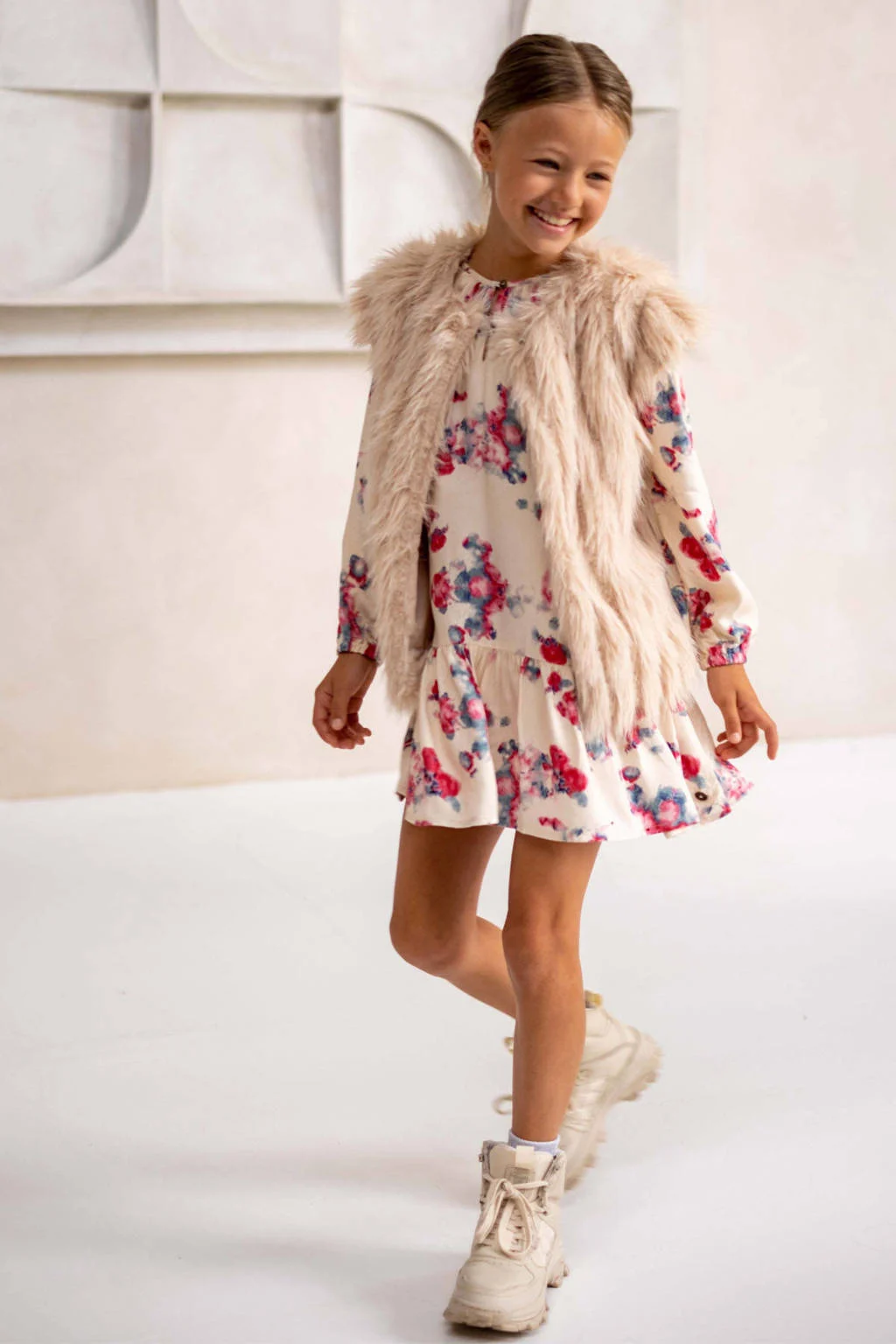 Like Flo imitatiebont gilet Doutze taupe