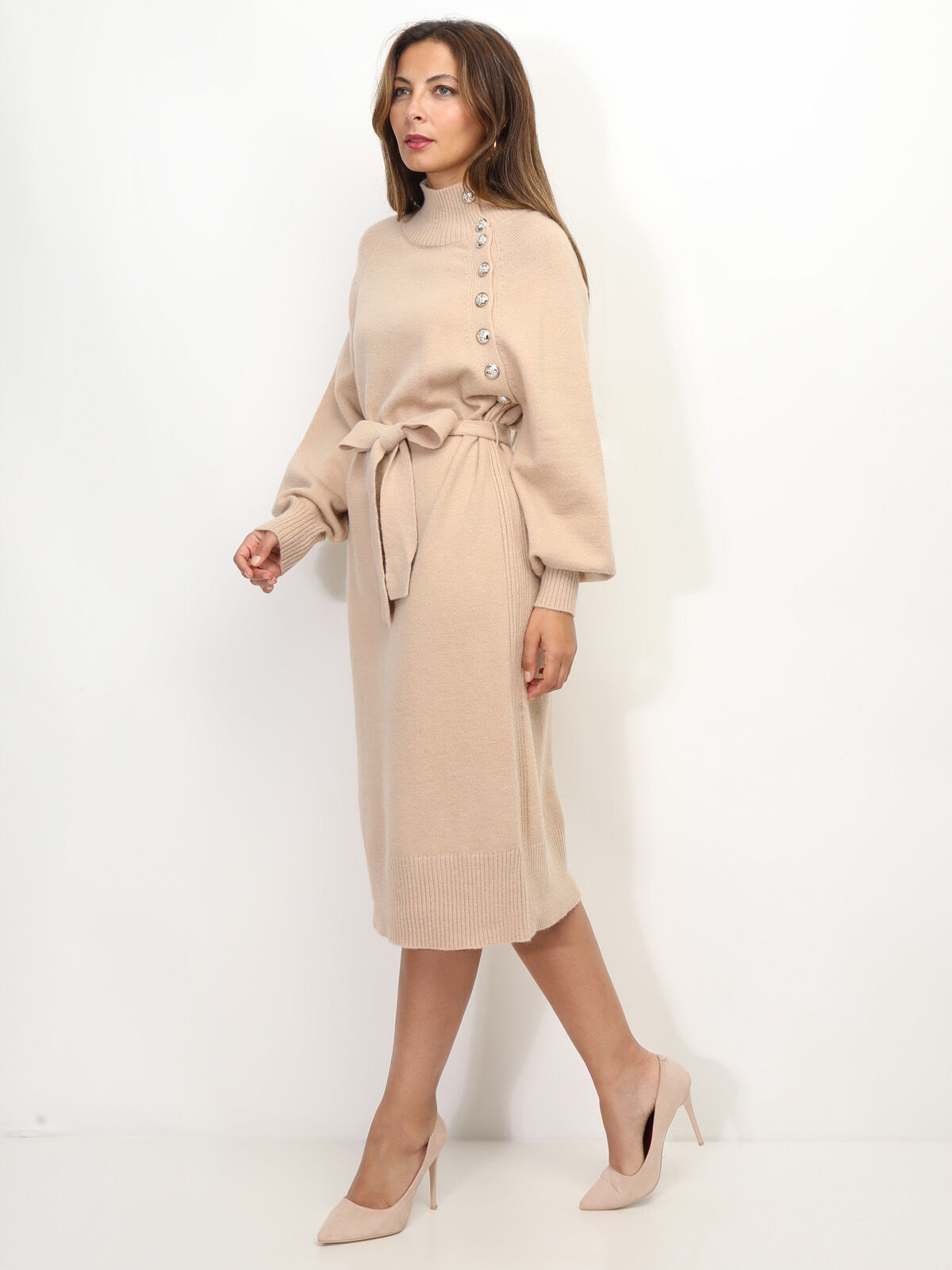 Robe pull à ceinture et boutons- Beige