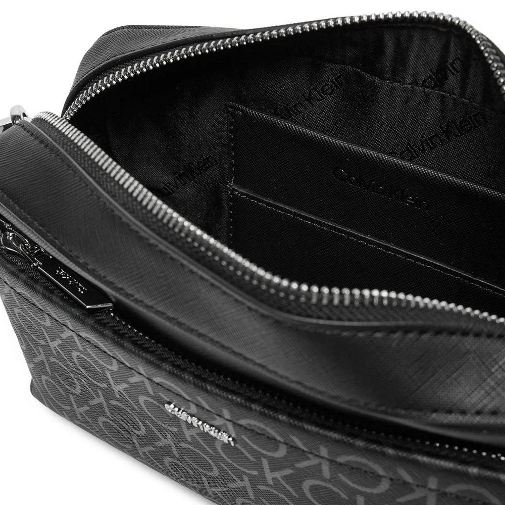 Calvin Klein Jeans Sac à bandoulière Noire Femme Calvin Klein Jeans Camera