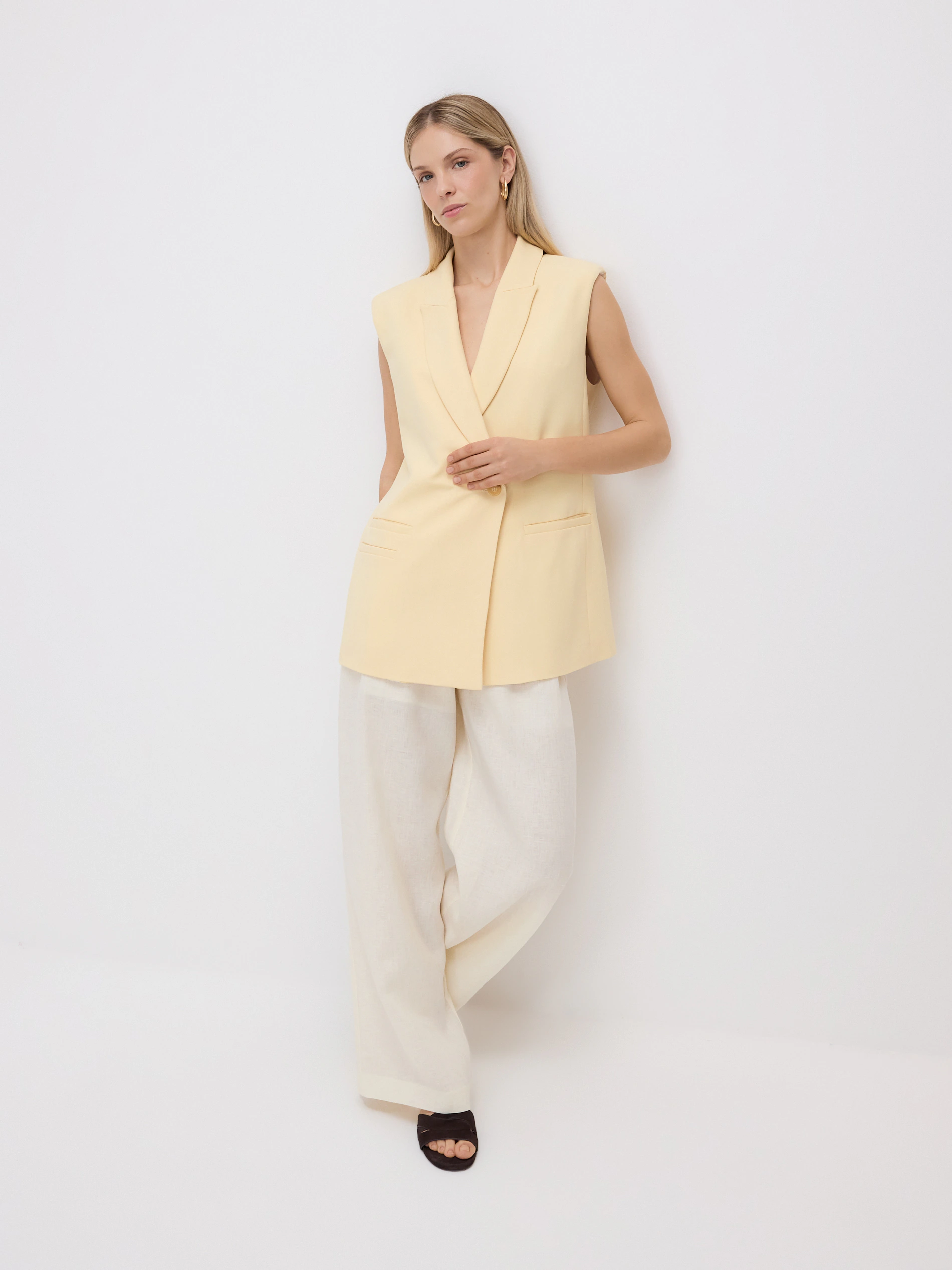 LADIES` VEST