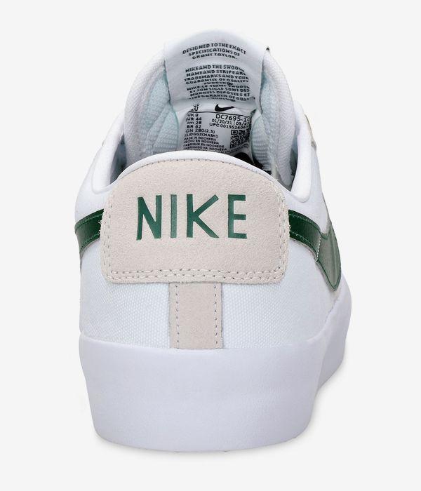 Nike SB Zoom Blazer Low Pro GT Schuh (white fir white)