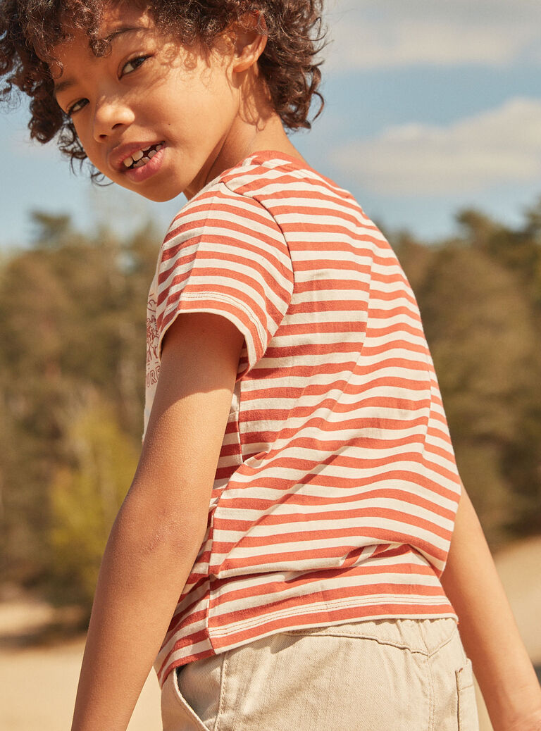 T-shirt roux et sable à imprimé à rayures