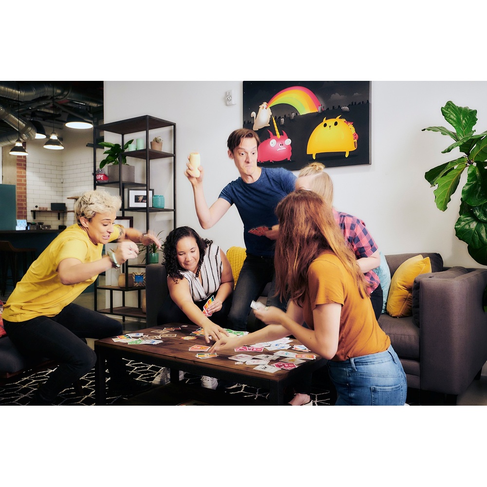 Exploding Kittens Throw Throw Burrito