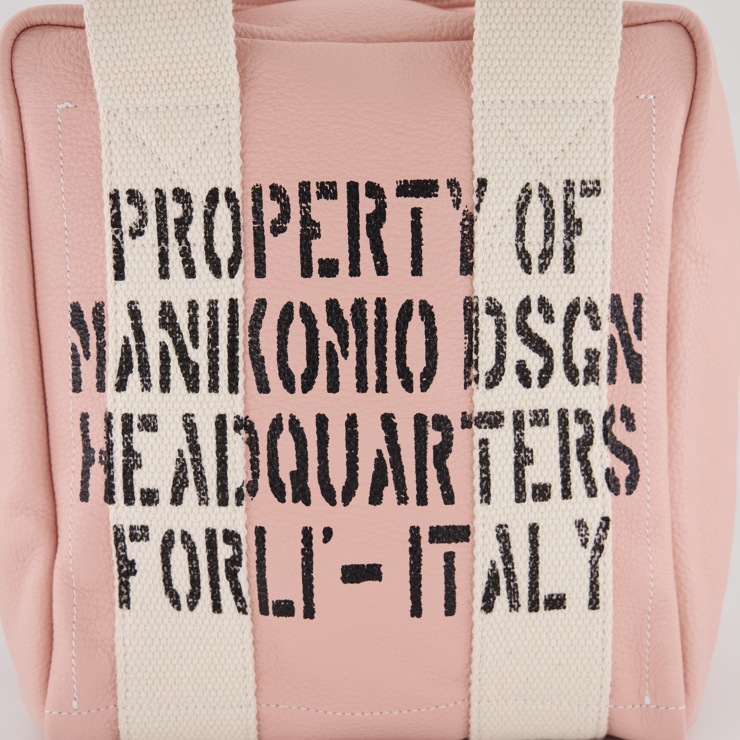 Manikomio DSGN Umhängetaschen