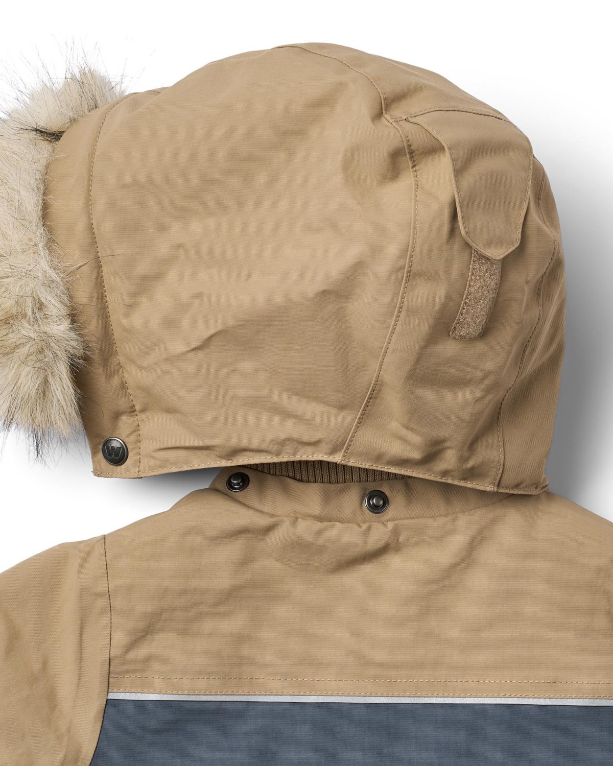 Jakke Vinter – Teknisk