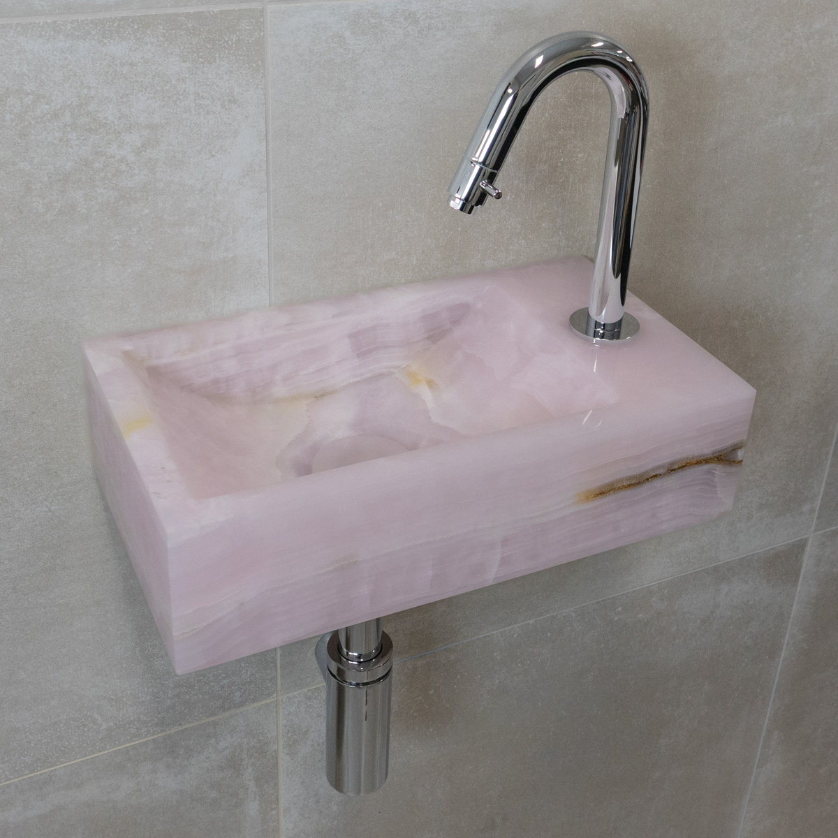 Saniclear Pink Onyx fonteinset met gebogen kraan in chroom