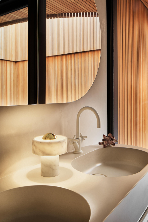 Tom Dixon Stone tafellamp LED oplaadbaar marmer/zilver