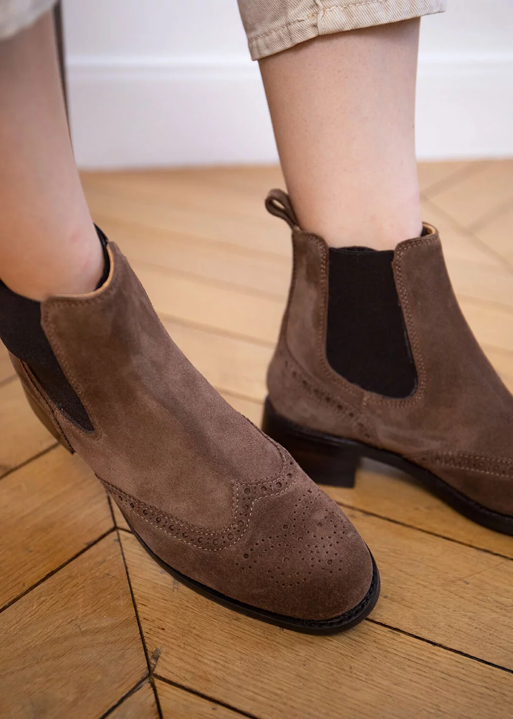 H WING TIP CHELSEA CUIR VELOURS MARRON