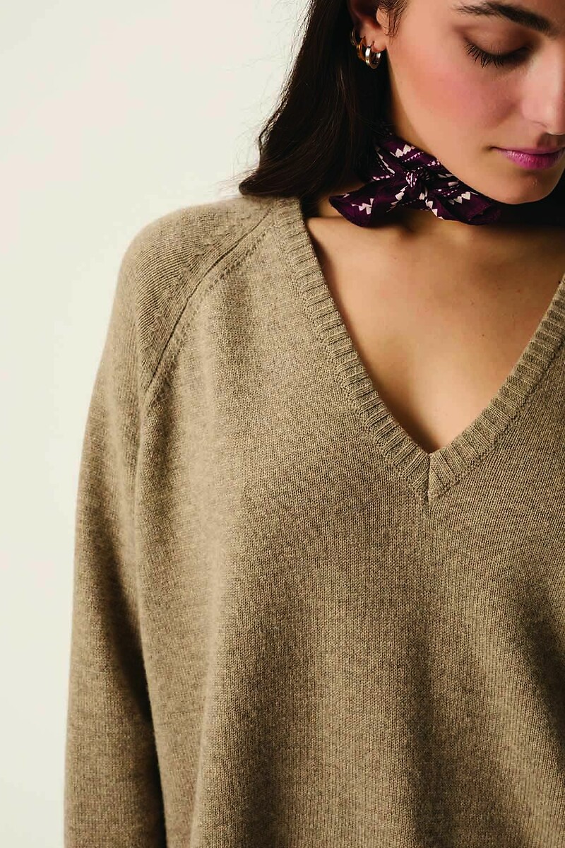 DES PETITS HAUTS<br>Suéter de lã com decote em V, ARILOU