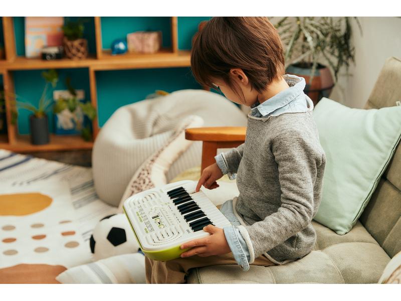 Casio Keyboard SA-50 Keyboard mit 32 Mini-Tasten und 100 Klangfarben