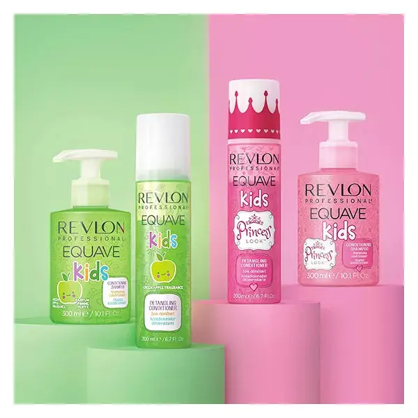 Revlon Professional Equave Kids™ Shampoo Desembaraçante Hipoalergênico com Aroma de Morango 300ml