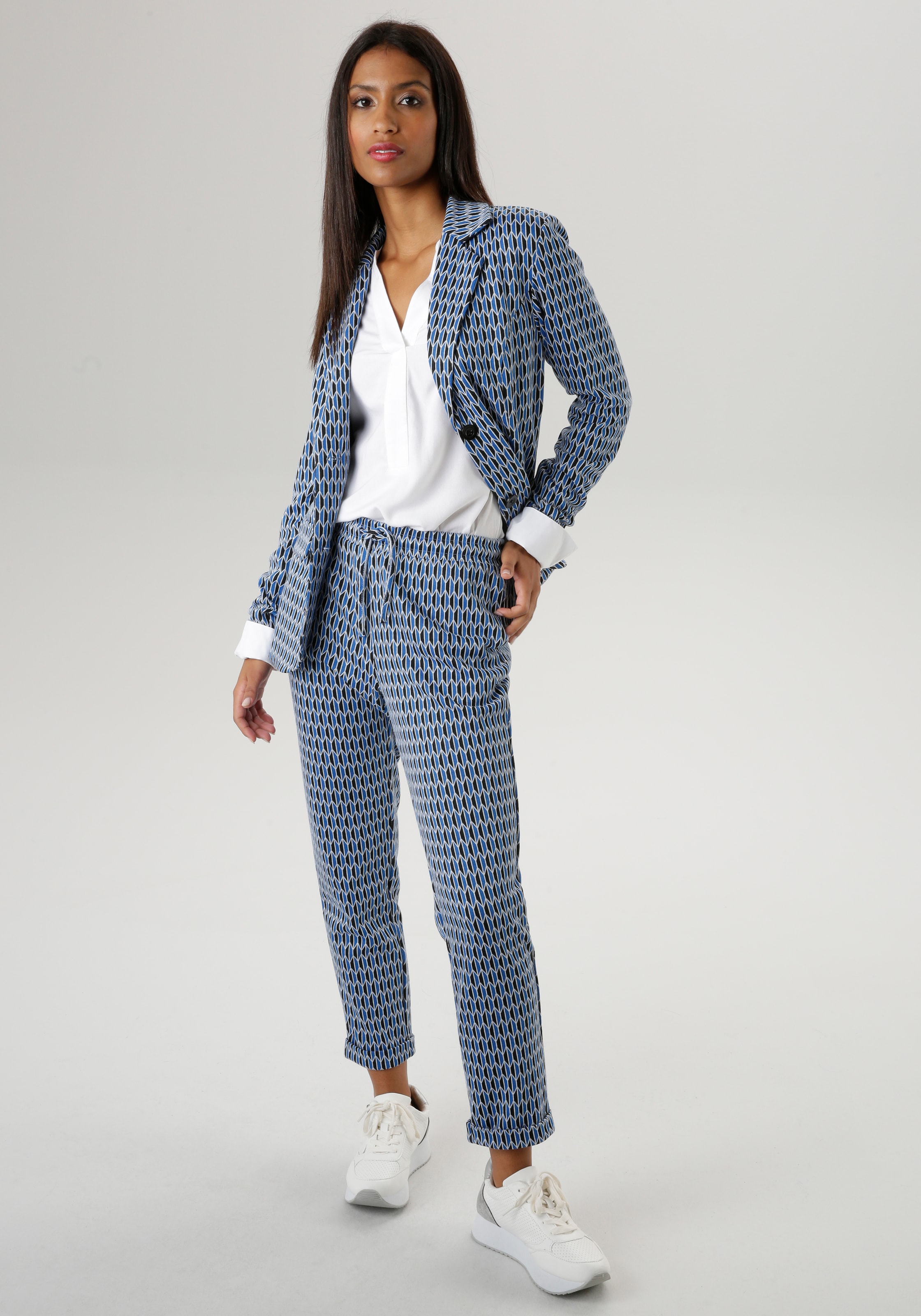 Aniston SELECTED Schlupfhose  mit geometrischem Muster