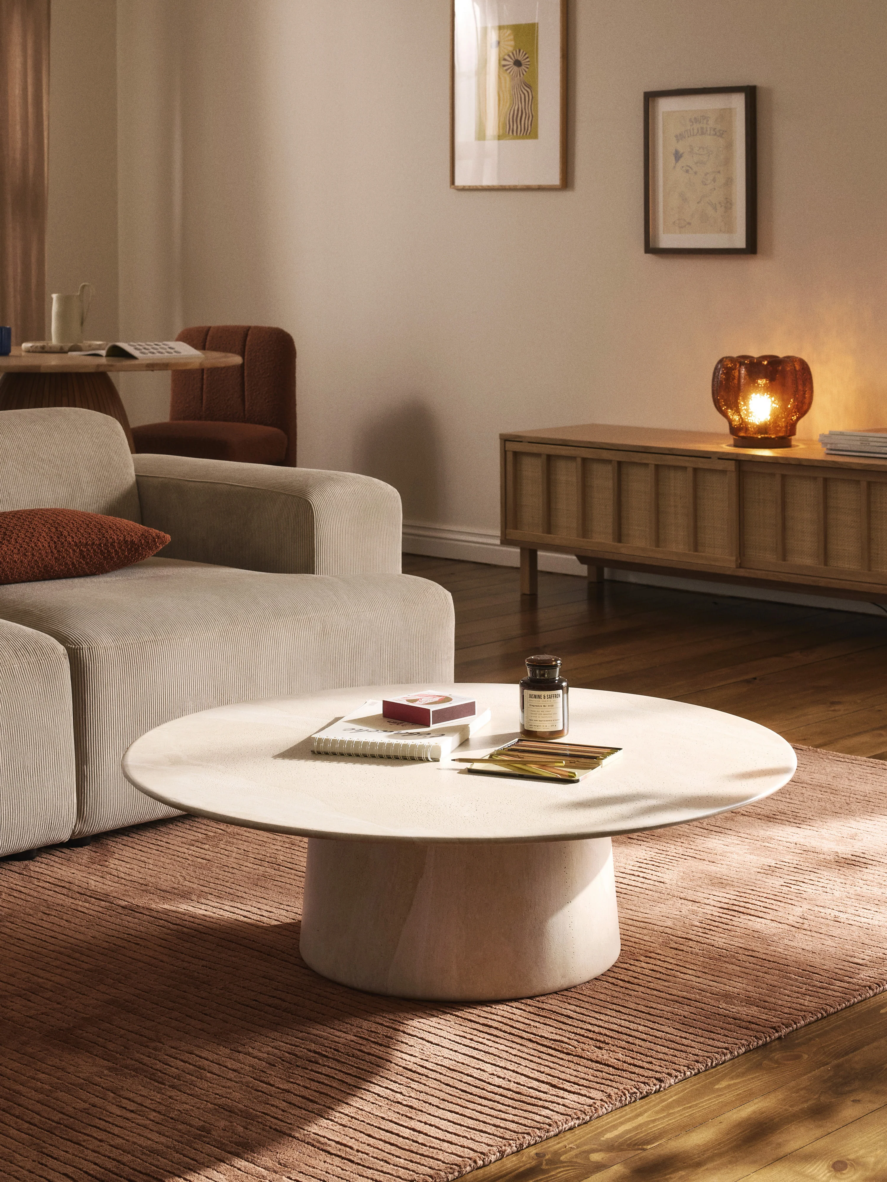 Ronde salontafel Jael met travertijn effect