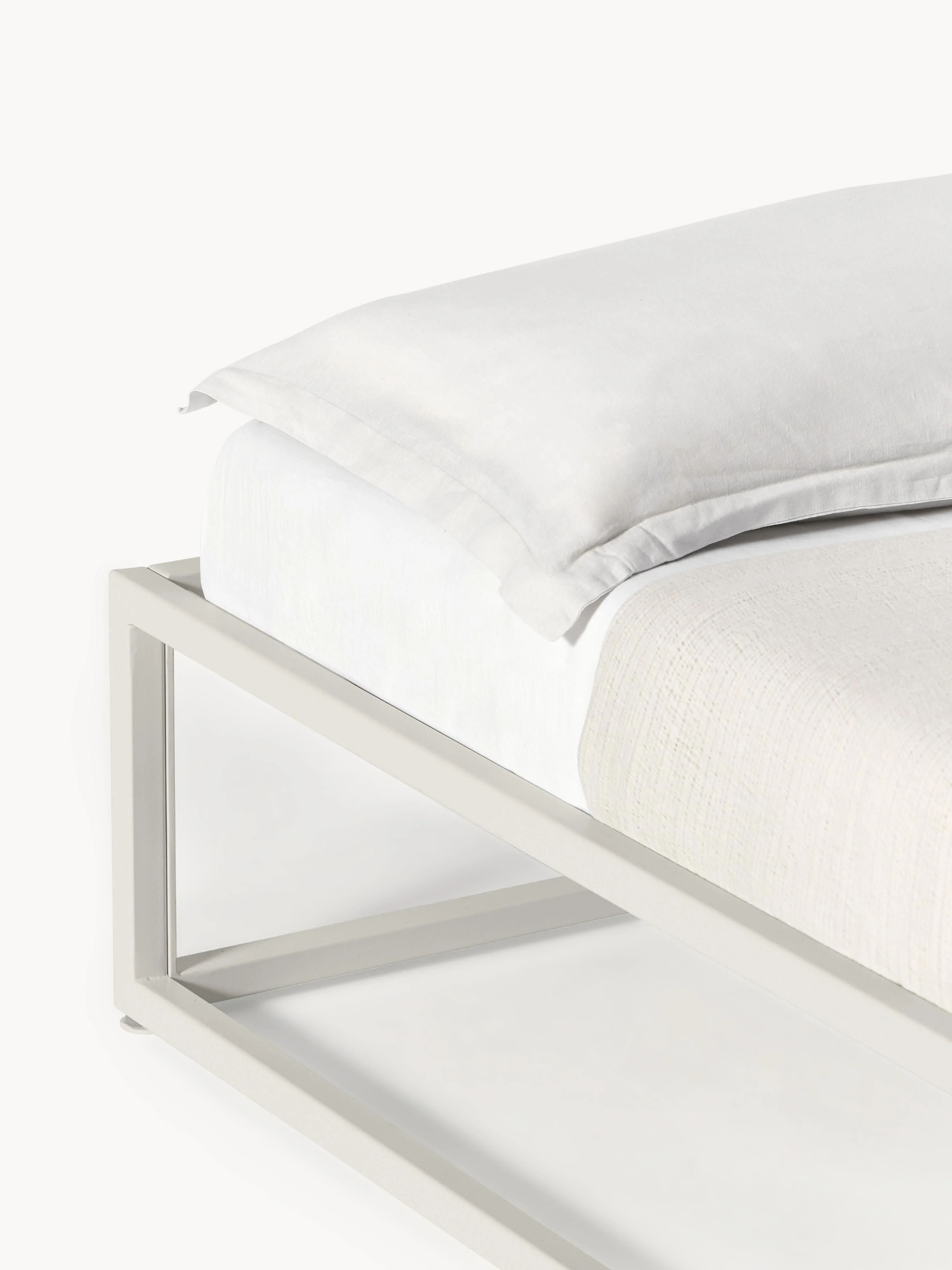 Metalen bed Neptun