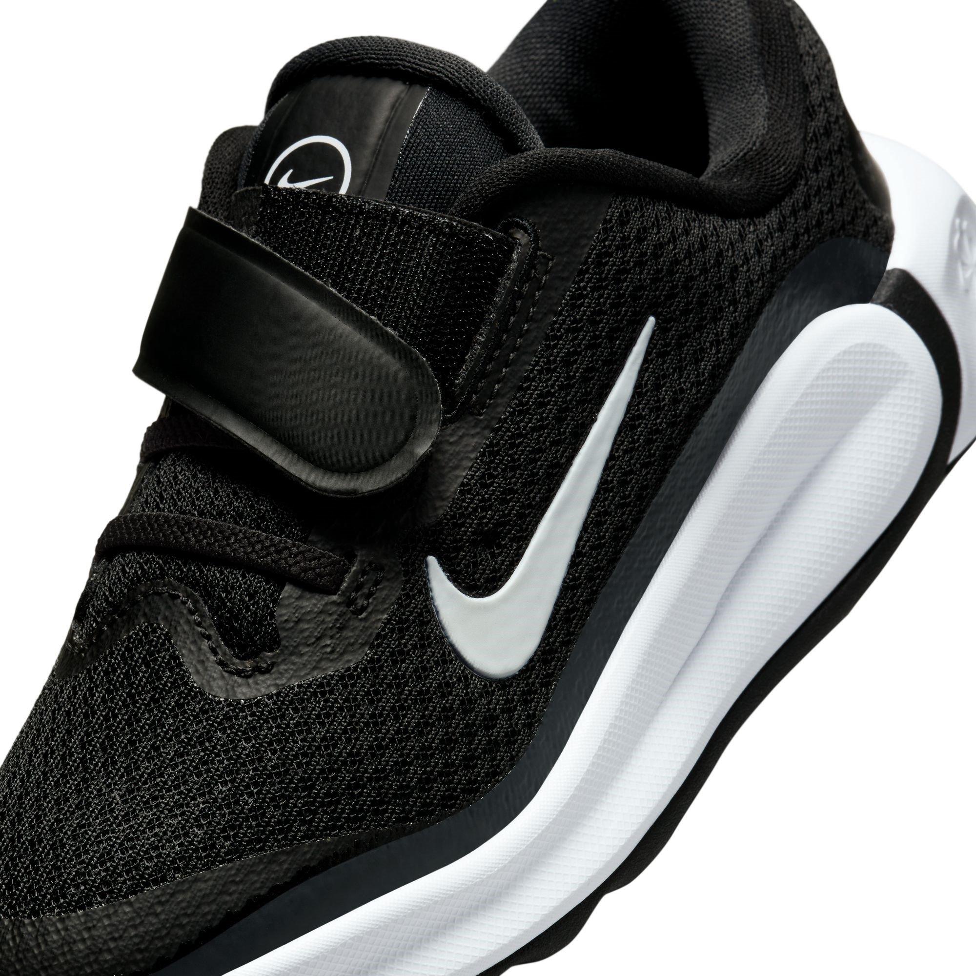 Nike Kidfinity Big KidsShoes
