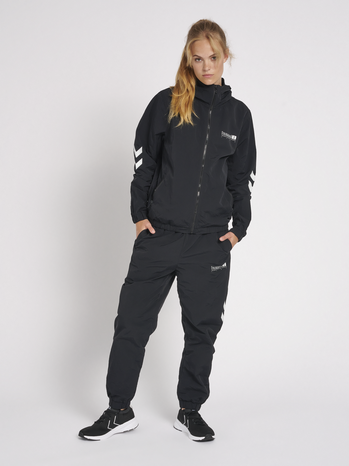 hmlLGC MUSA WOV ZIP JACKET