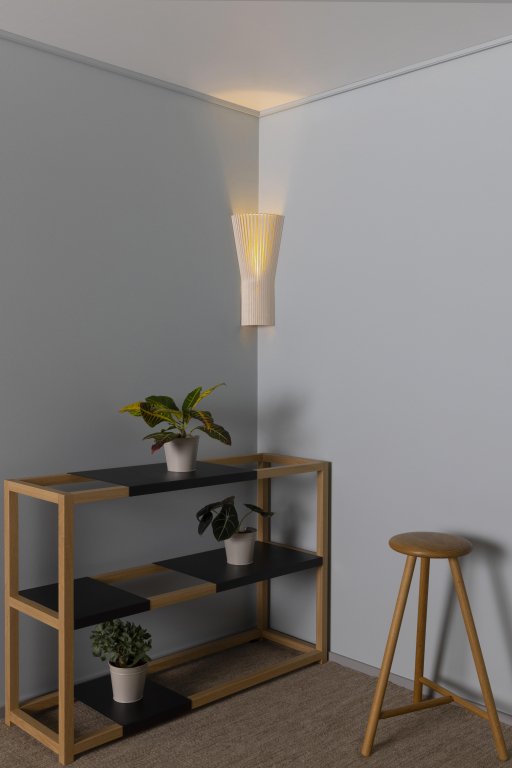 Secto Design Secto Small 4237 wandlamp hoek walnoot
