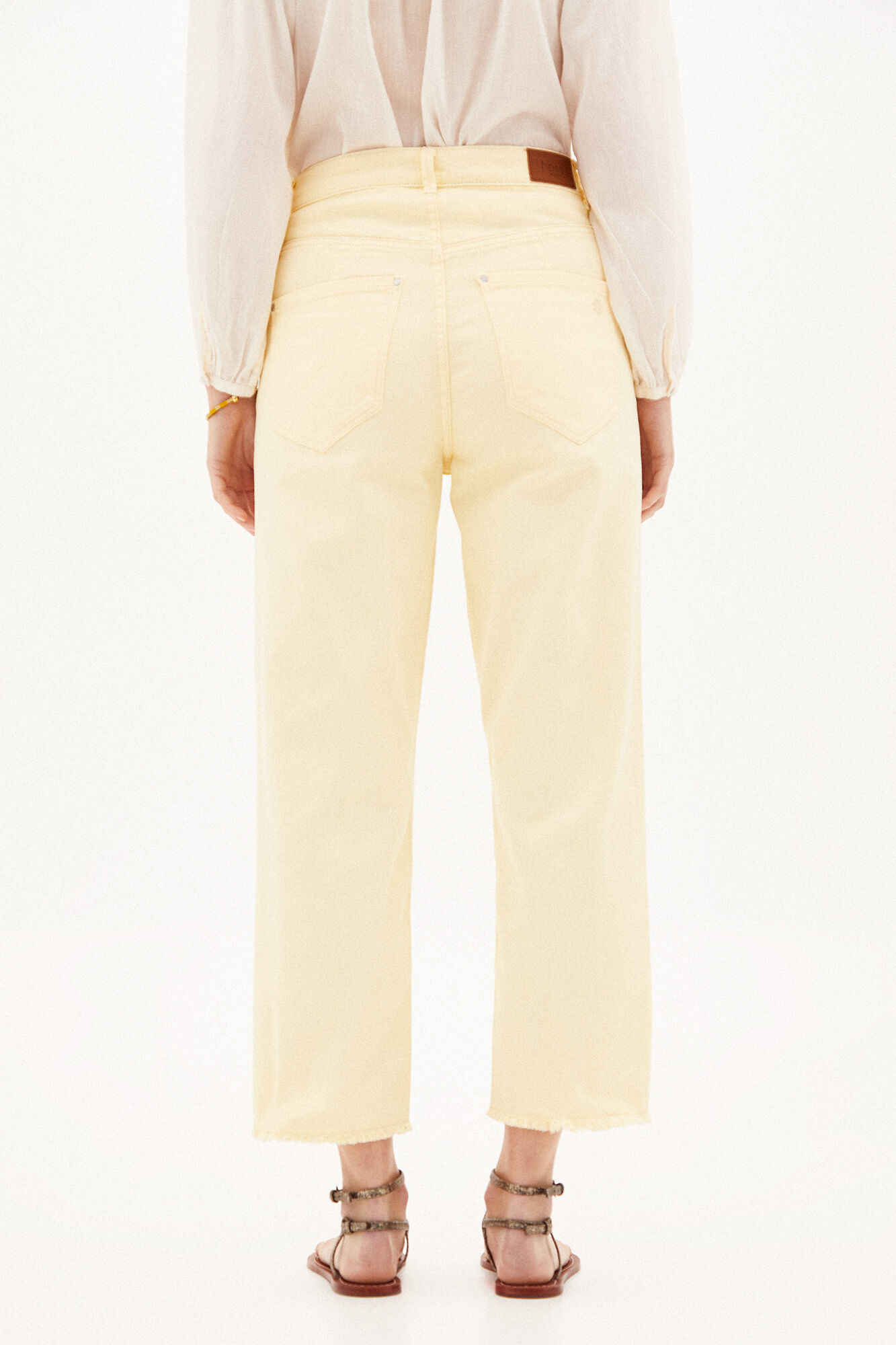 Estilo namorado Andrea Vaquero - Amarelo