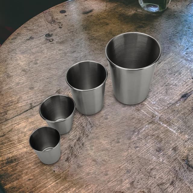 5x Stabelbare drikkekrus i rustfrit stål (170 ml)