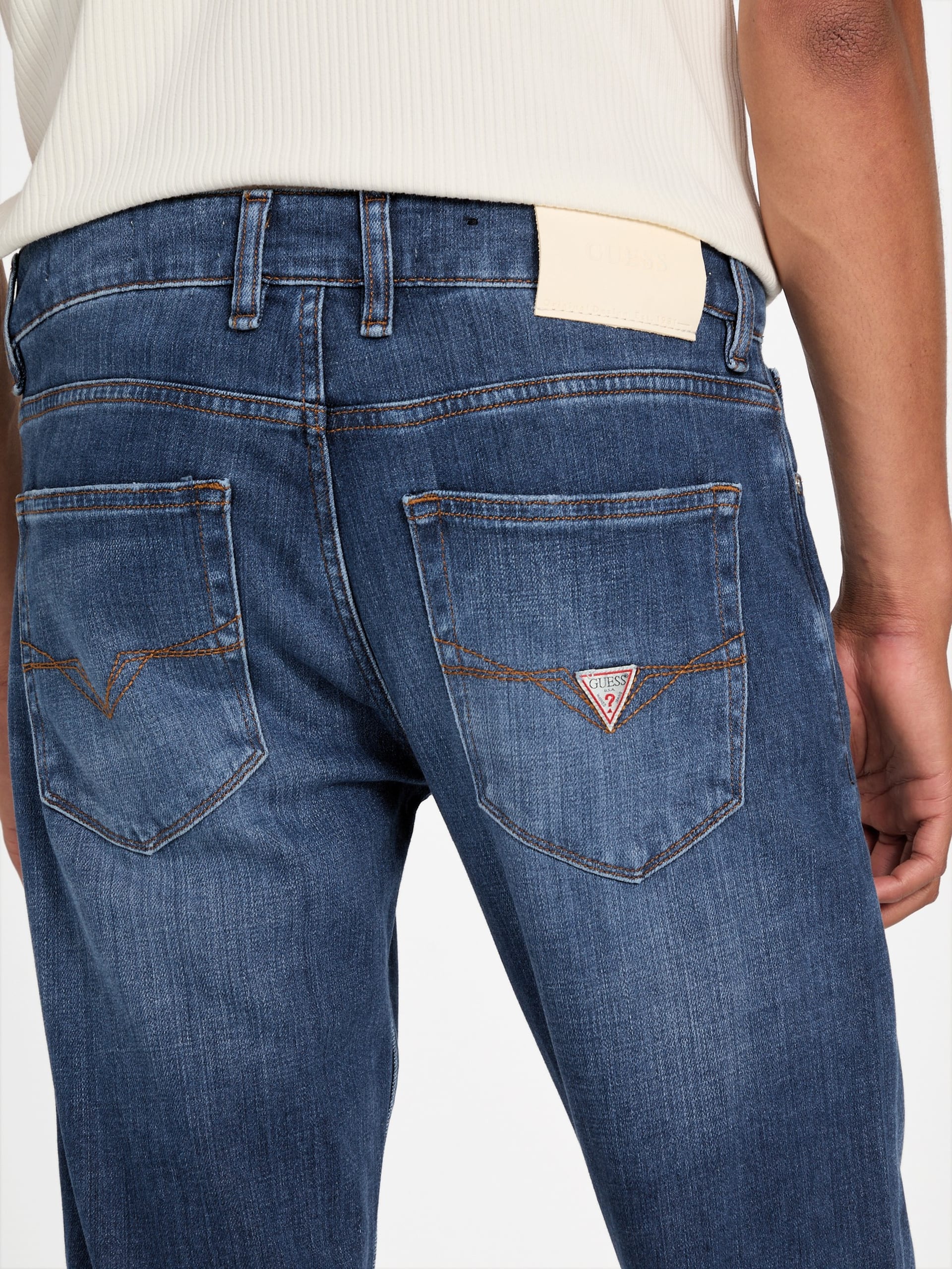 Calça jeans Eco Finnley Slim-Fit Tapered