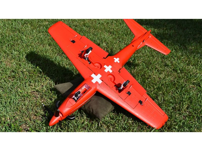 FMS Motorflugzeug Pilatus PC-21 1100 mm PNP Tiefdecker Flugmodell mit Einzeihfahrwerk
