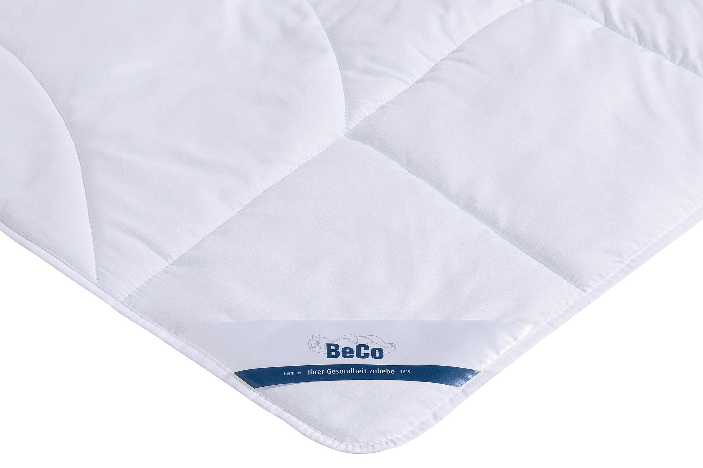 Beco Microfaserbettdecke »Medibett, Bettdecken für Sommer und Winter, in drei  Bezugsvarianten« leicht Füllung Polyester 1 Stk. tlg. Bettdecke 135x200 cm, allergiker geeignet (Hausstauballergiker)