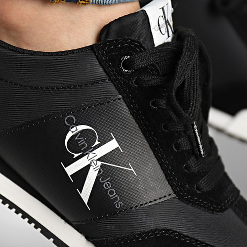 Baskets Low Profile Mono Essential 0686 Black White