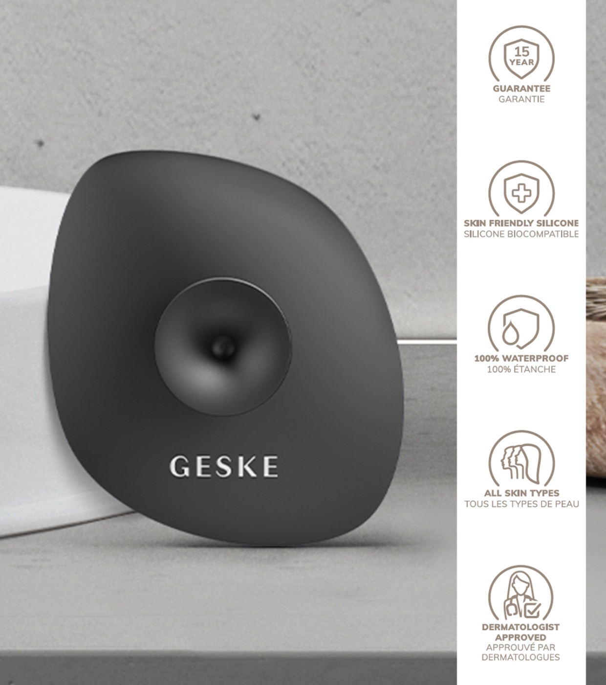 GESKE - escova de limpeza facial 4 em 1 - preta