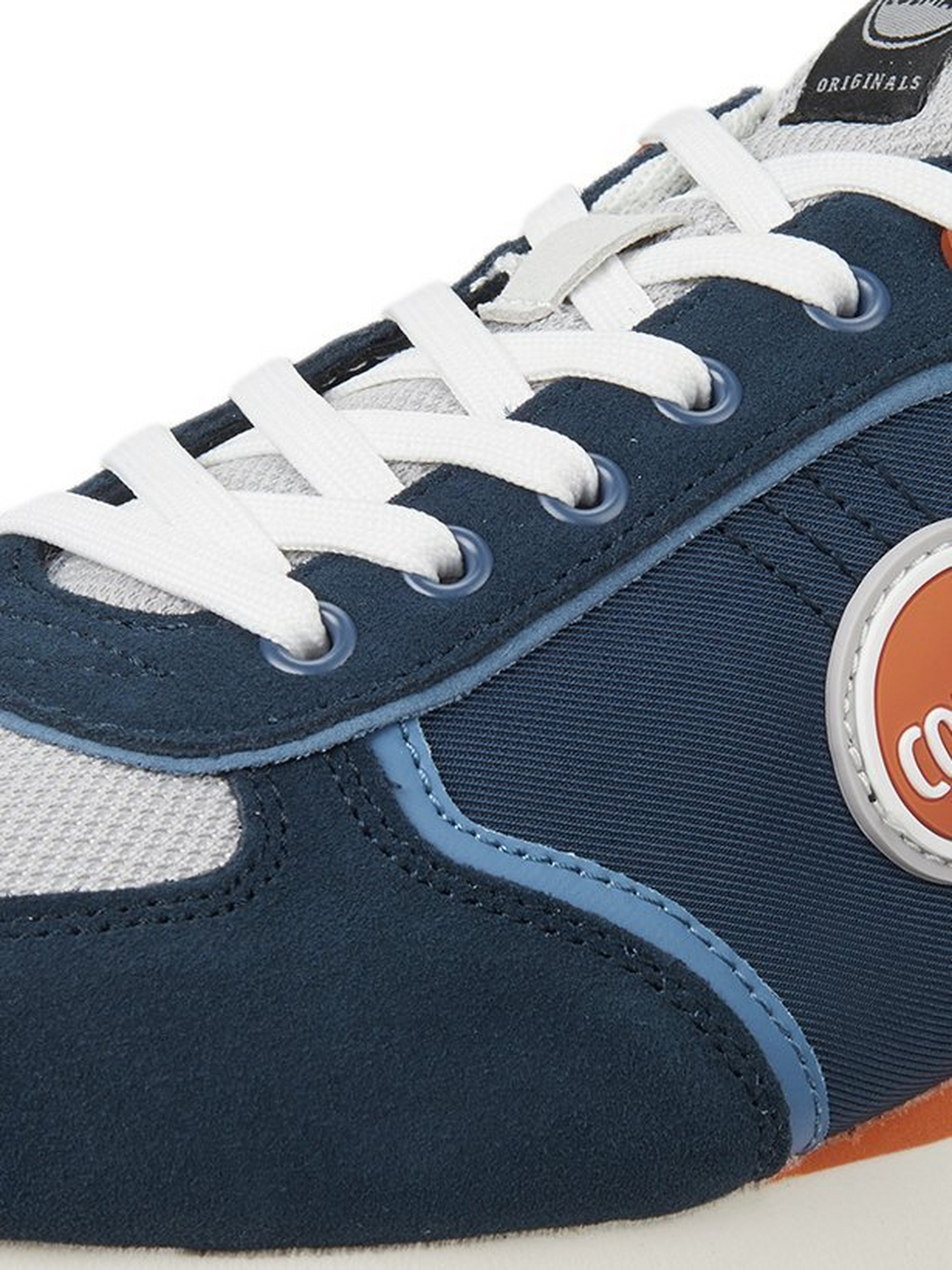 Sneaker
