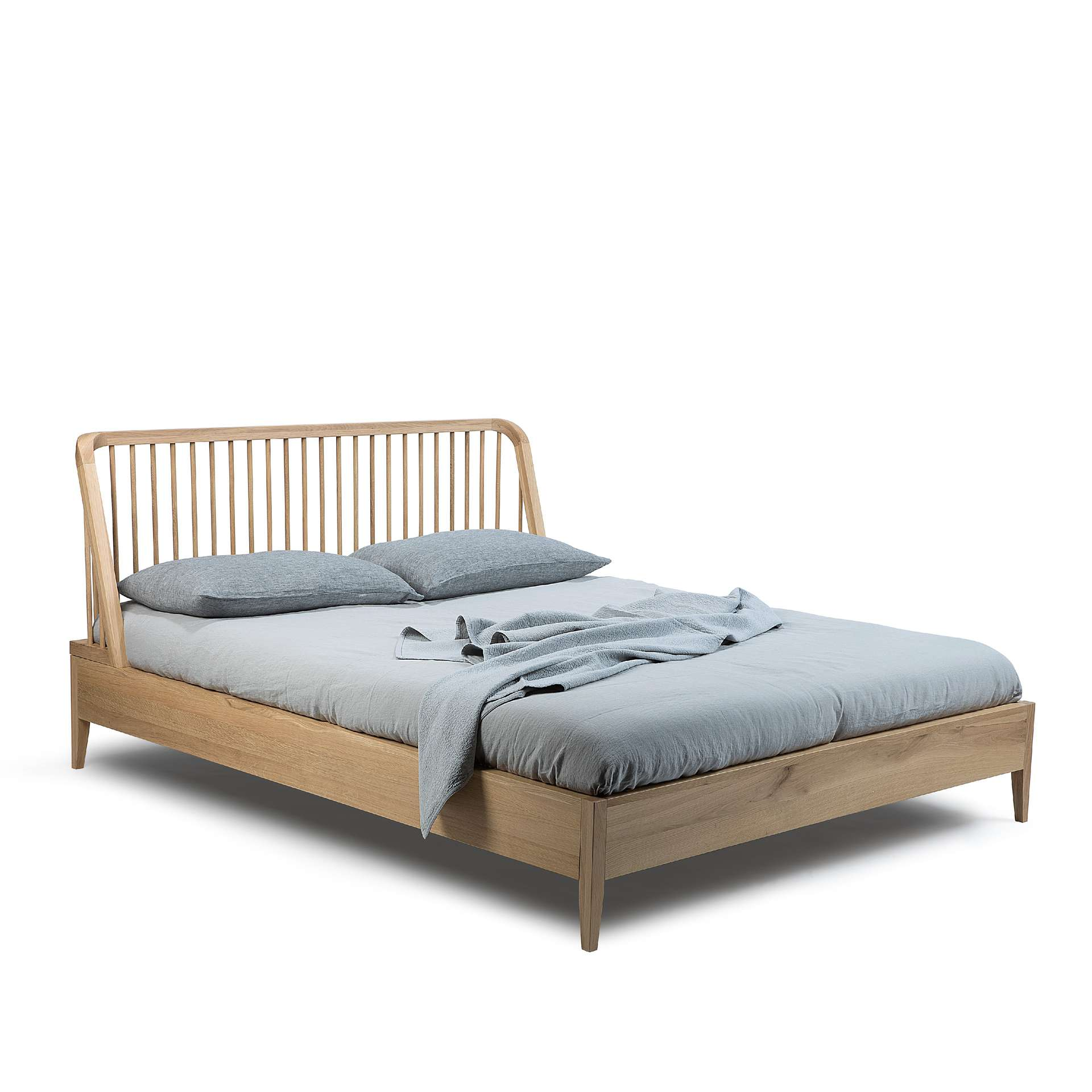 Ethnicraft bed Spindle Oak 160x200 incl. lattenbodem