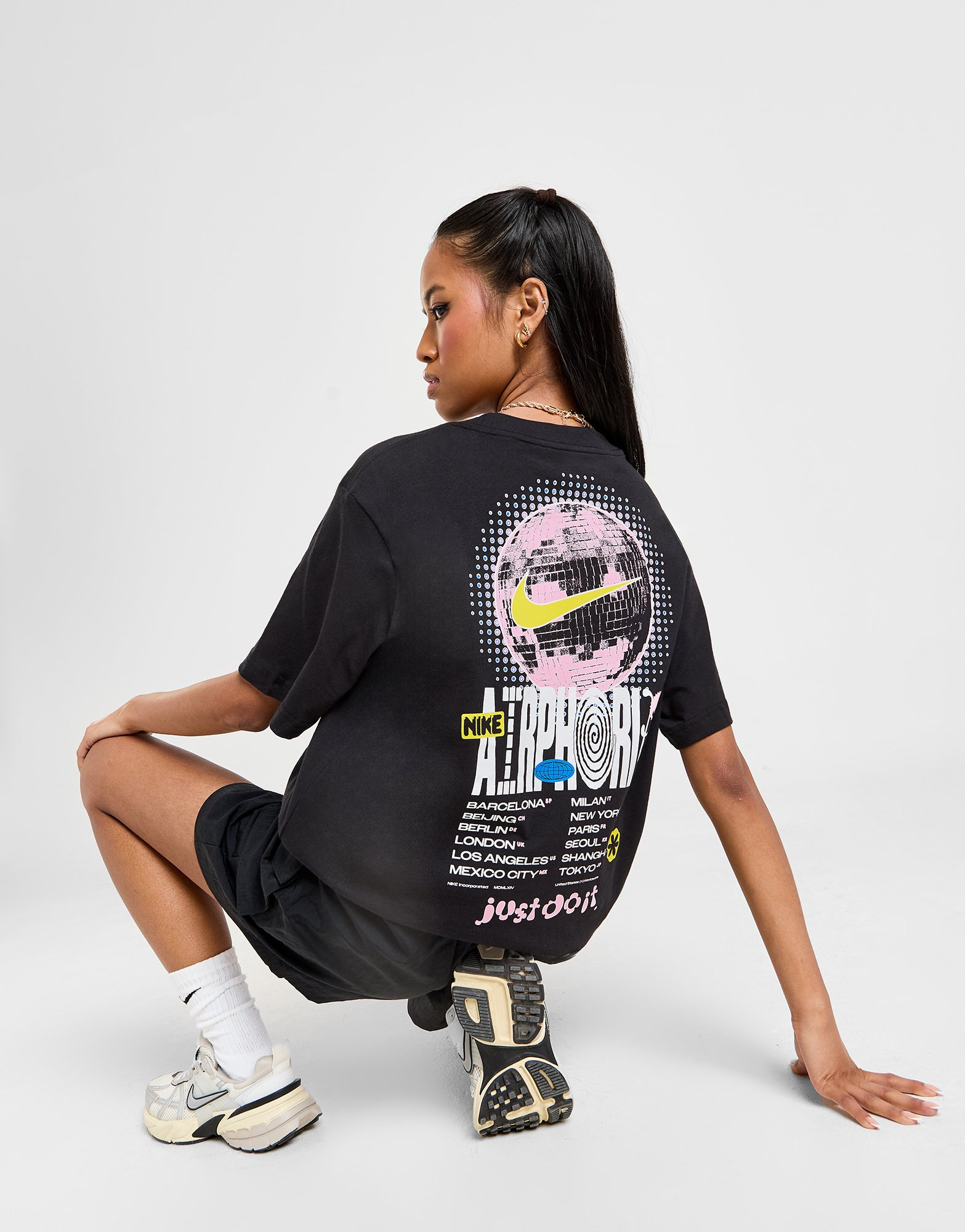 Nike Graphic T-Shirt