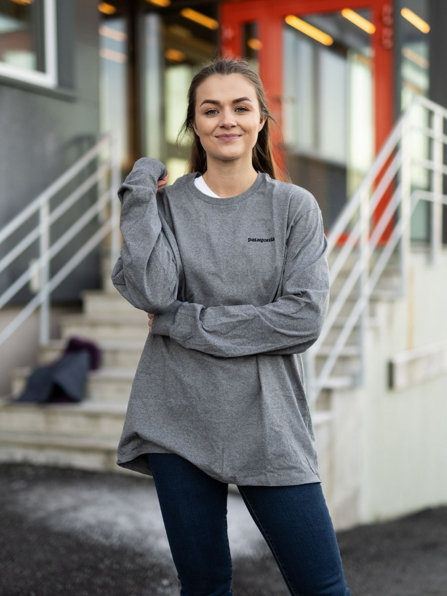 Long Sleeve P-6 Logo Responsibili-T