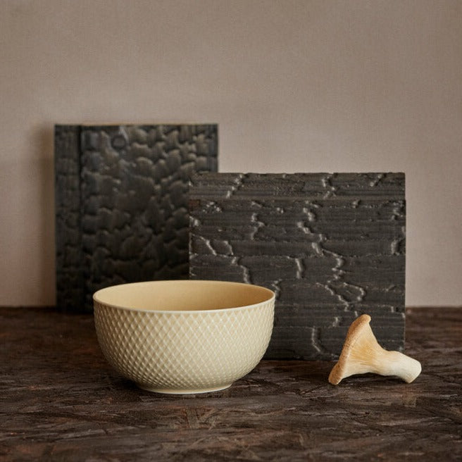 Lyngby Porcelæn  Rhombe Earth Skål, marble - Ø13 cm.