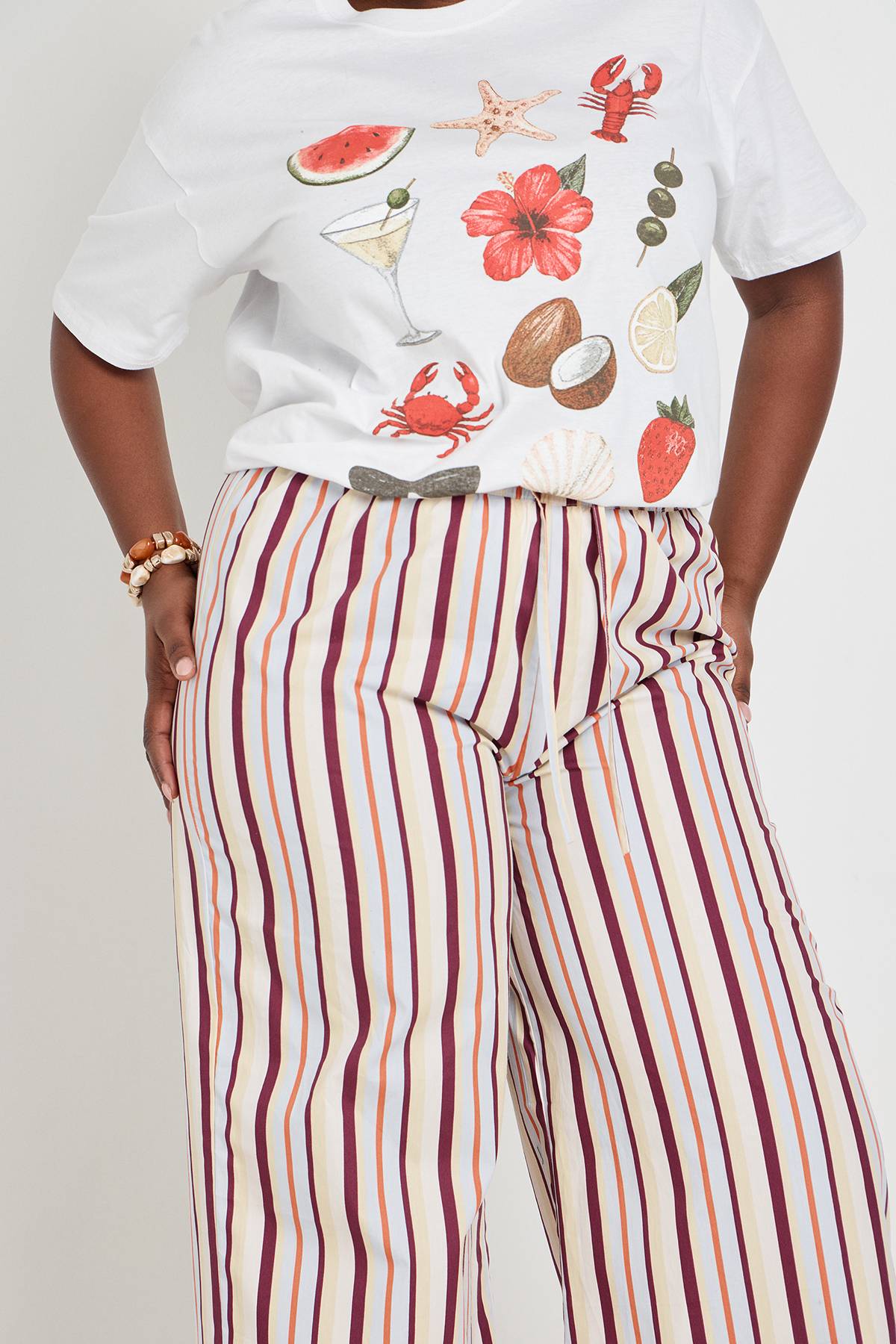 boohoo Pantalon Large Grande Taille En Popeline Avec Cordon De Serrage
