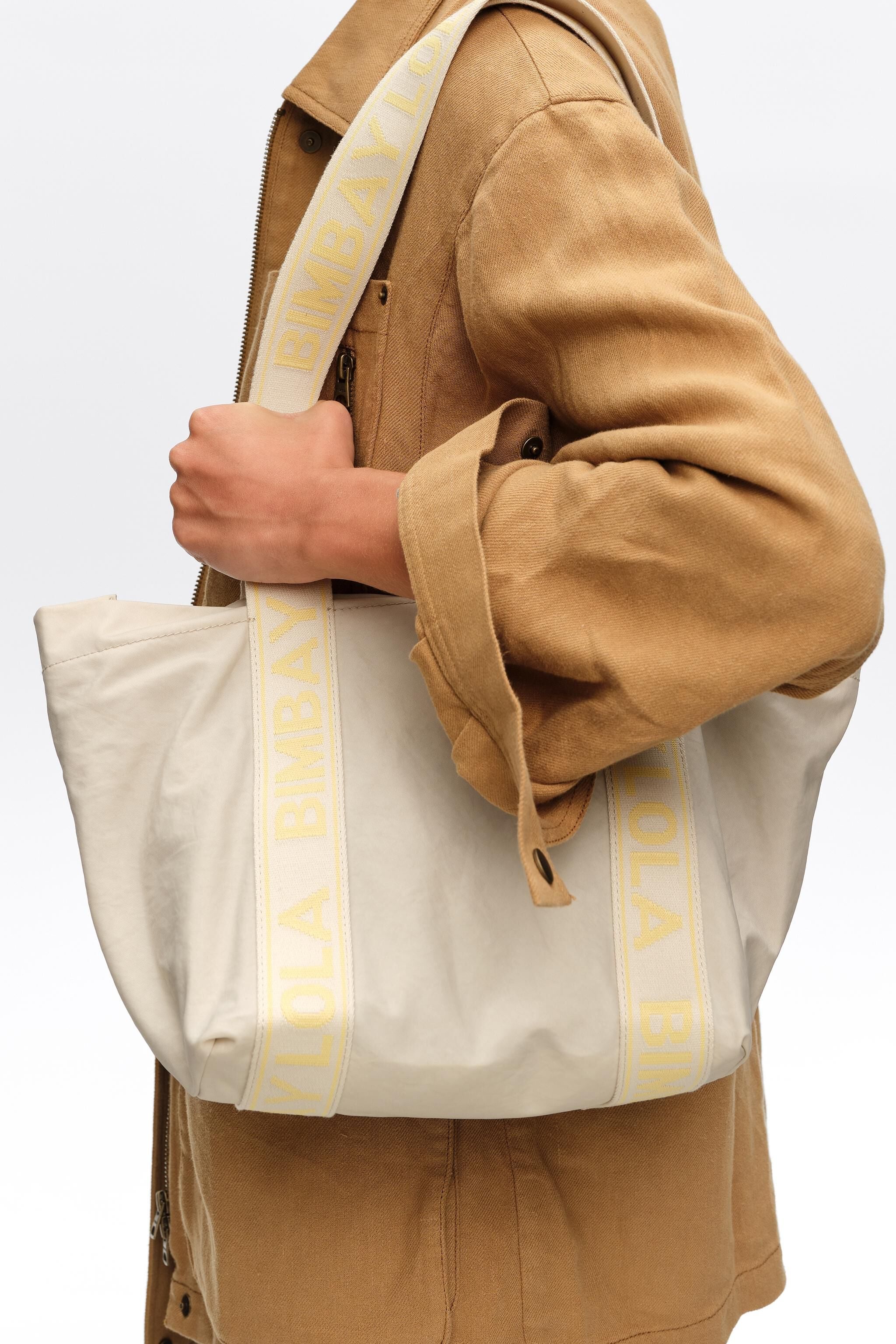 Bolsa de náilon branca tamanho médio