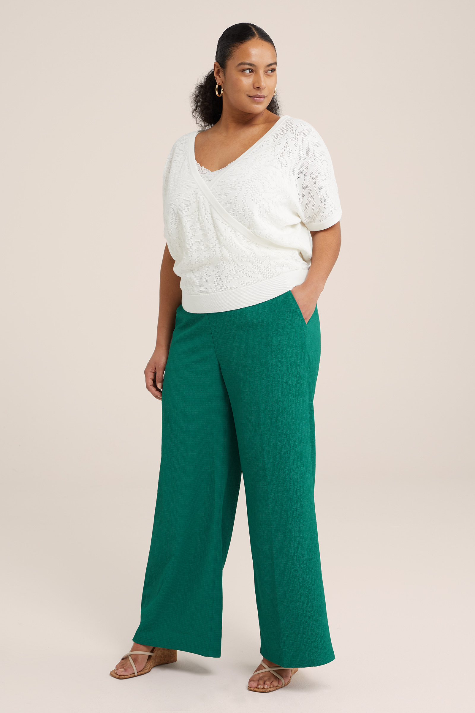 wide leg broek met structuur - Curve WE Fashion Donkergroen
