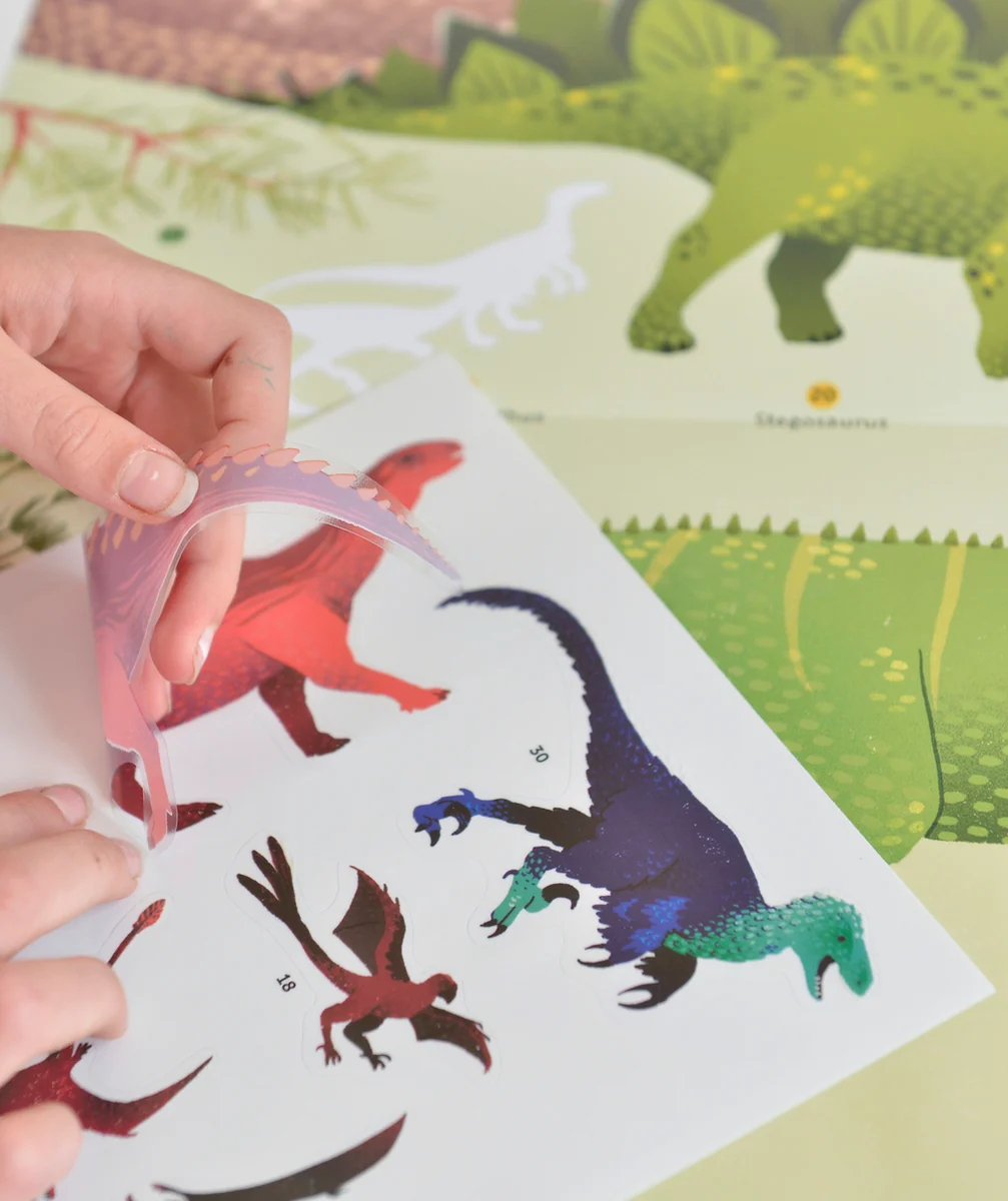 POPPIKLE POSTER DINO AVEC 32 STICKERS REPOSITIONNABLES