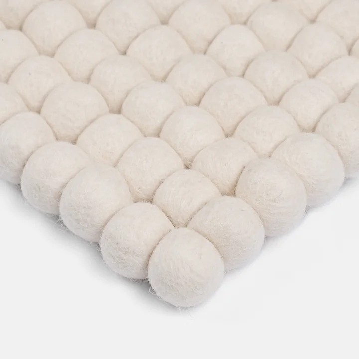 myfelt - Linéa Filzkugelteppich, 120 × 170 cm