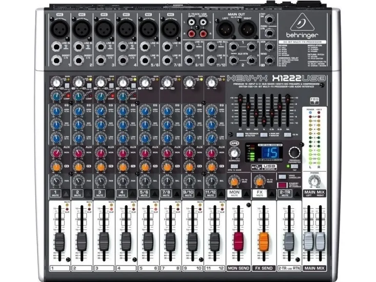 Behringer X1222USB lydmixer med 4 kanaler