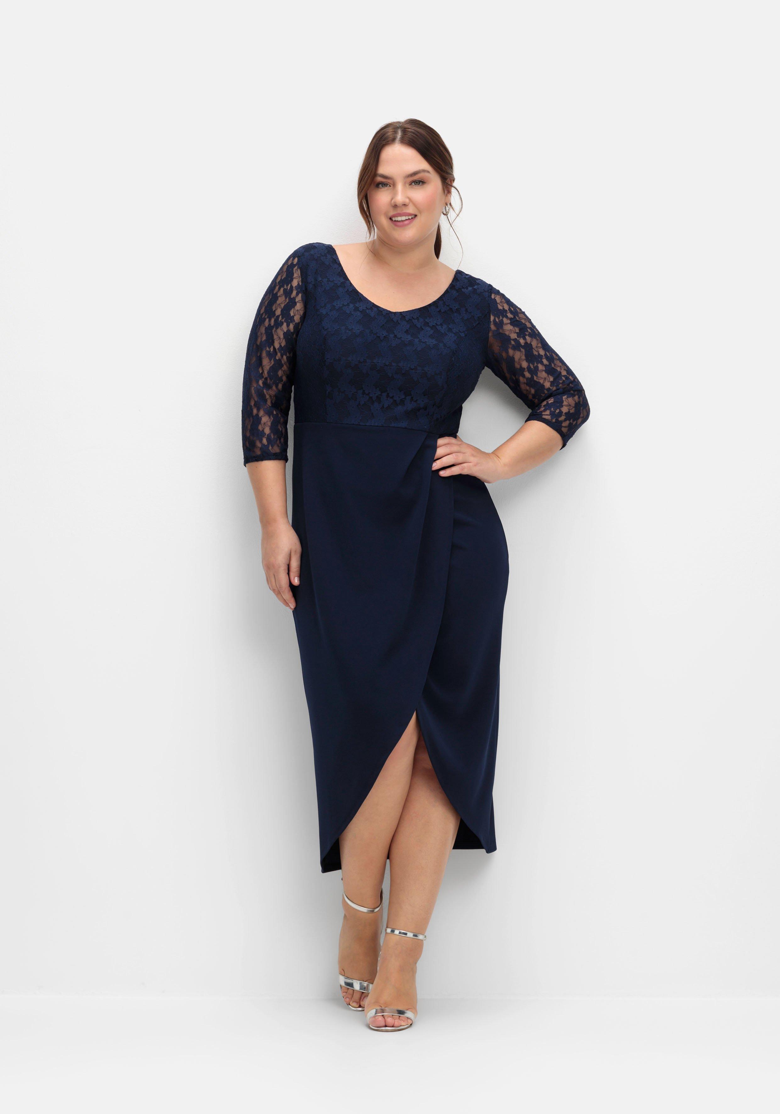 Abendkleid in Wickeloptik, mit Spitze und 3/4 Arm