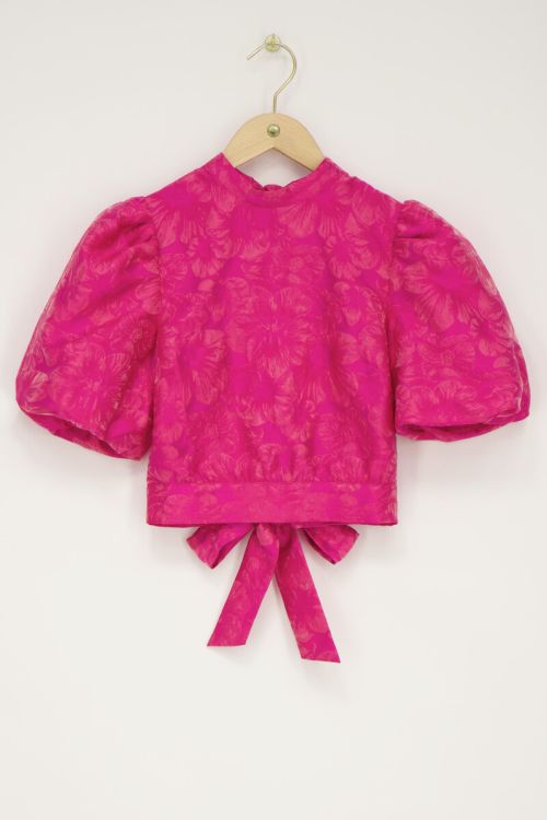 Roze jacquard top met open rug en pofmouwen