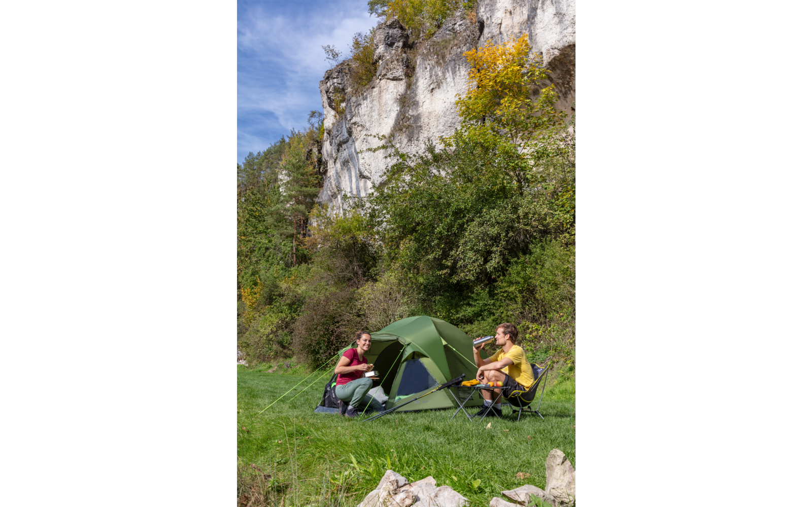 Mountain Guide Malo III Trekkingzelt für 3 Personen Dunkelgrün