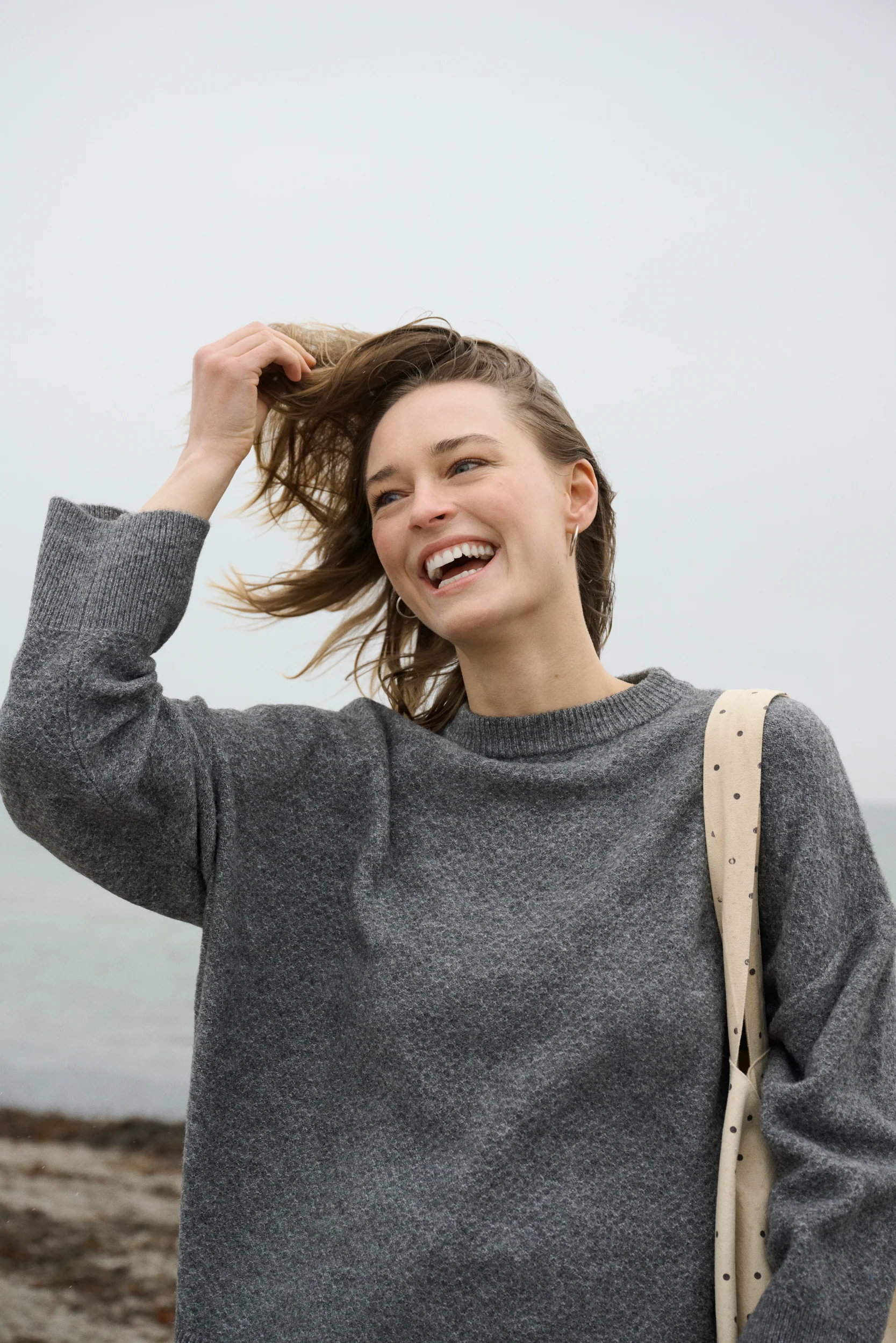Moshi Moshi Mind  Baia o-neck striktrøje - Dark grey melange